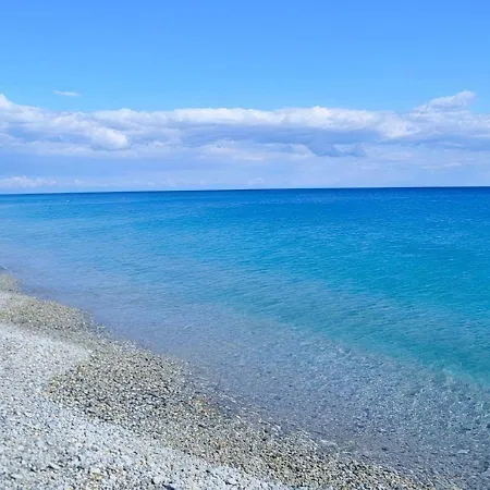 Apartment La Casetta In Canada' - Singola Ed Indipendente, Comoda A Pochi Passi Dal Mare Situata Nel Centro Storico